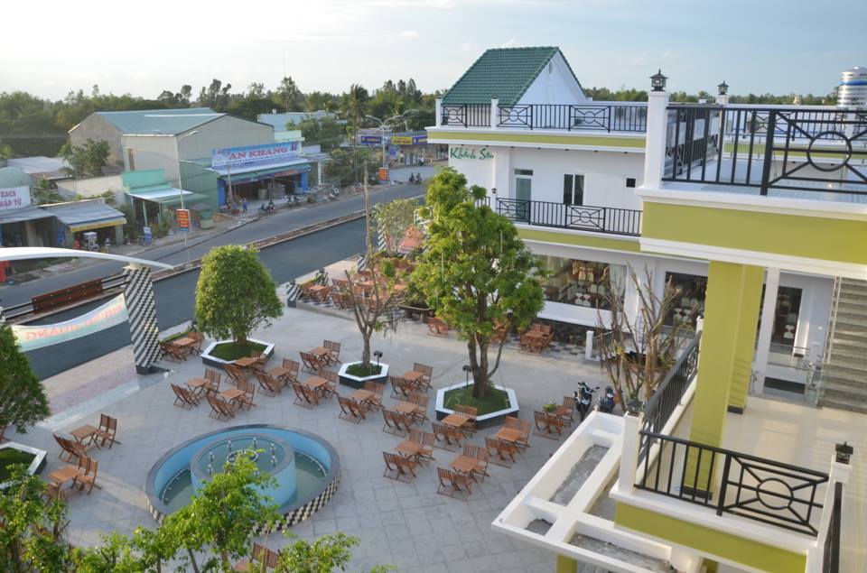 cong ty co phan thuong mai dich vu giai tri phung hoang